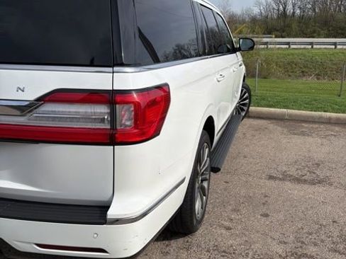 Used 2020 Lincoln Navigator L Reserve w/ Luxury Package image 8