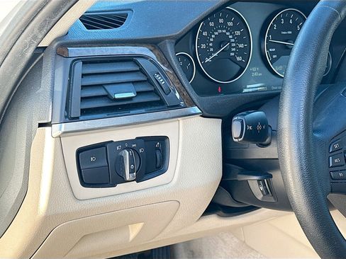 Used 2014 BMW 328i xDrive Sedan image 7