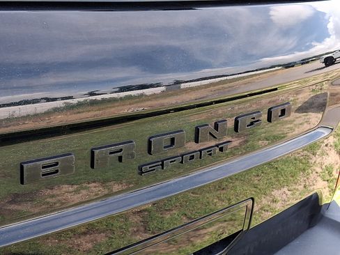 Used 2021 Ford Bronco Sport AWD/4WD image 4