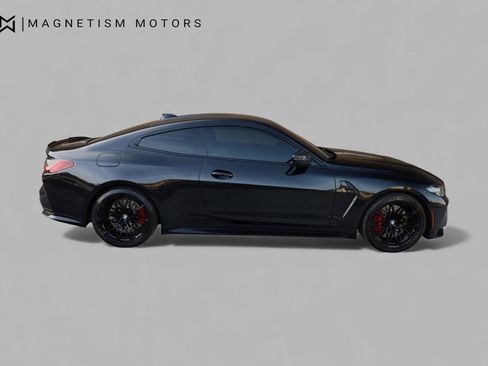 Used 2021 BMW M4 Competition w/ M Carbon Exterior Package image 2