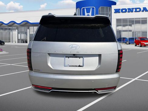 Used 2026 Hyundai Palisade Calligraphy image 7