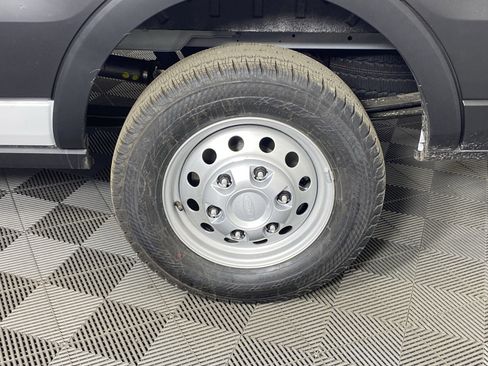 New 2025 Ford Transit 250 148 Medium Roof Extended AWD image 20