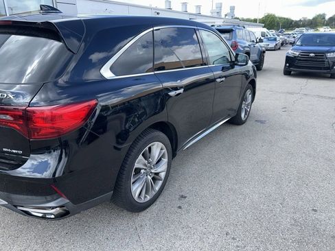 Used 2017 Acura MDX SH-AWD w/ Technology Package image 4