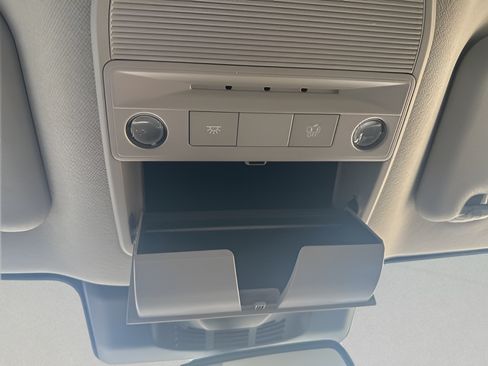 New 2026 Nissan Sentra SV w/ SV Convenience Package FWD image 21