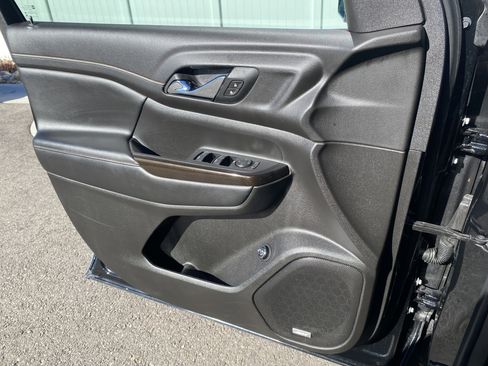 Used 2021 GMC Acadia AT4 w/ Trailering Package image 17