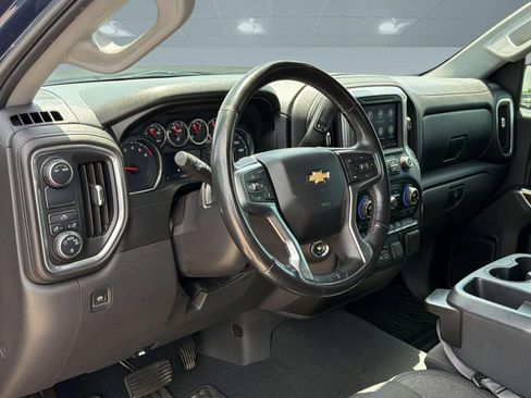 Used 2021 Chevrolet Silverado 1500 LT w/ Texas Edition Plus RWD image 4