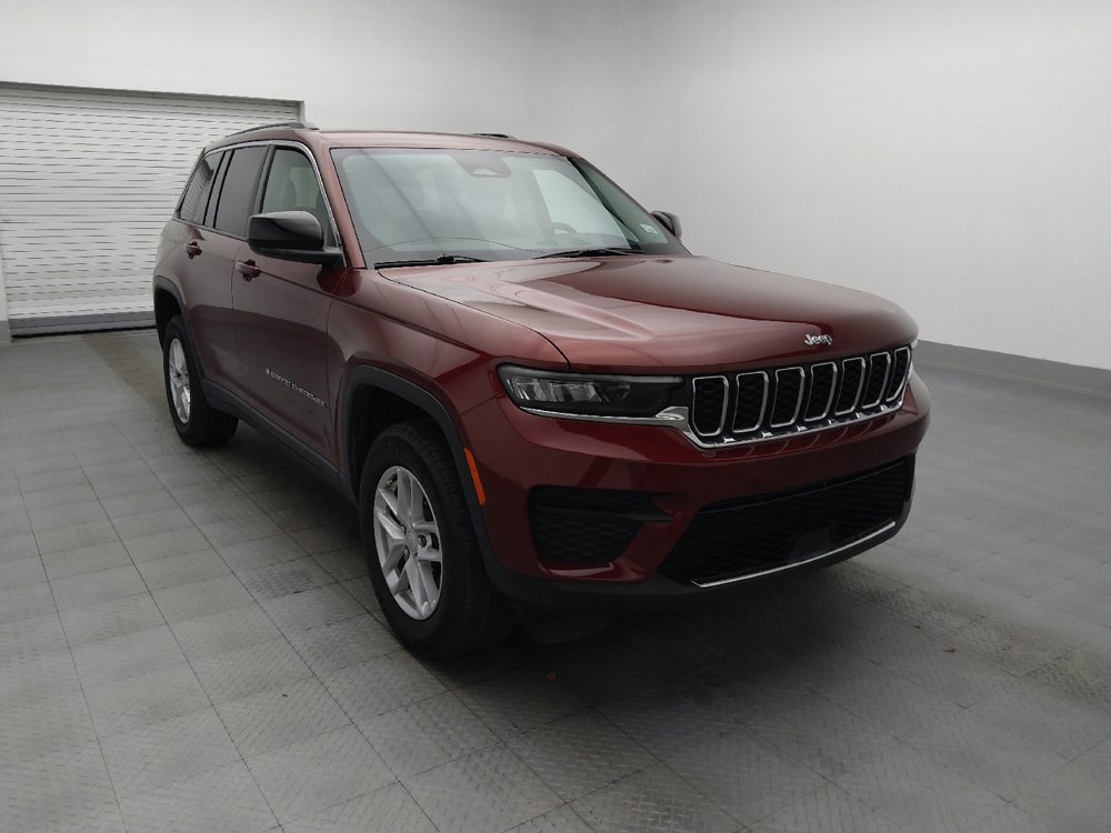 Used 2023 Jeep Grand Cherokee Laredo X RWD image 13