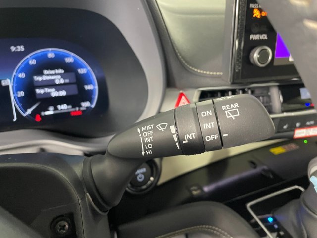 New 2026 Toyota Sienna Limited AWD/4WD image 9
