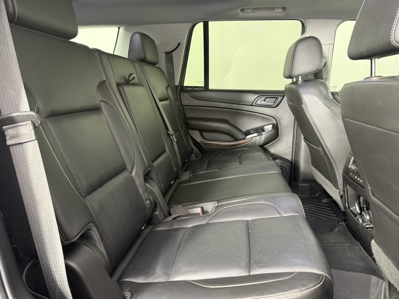 Used 2018 GMC Yukon SLT AWD/4WD image 14
