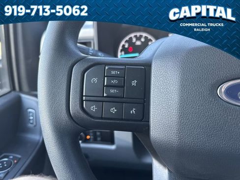 New 2026 Ford F250 XL w/ XL Chrome Package image 23