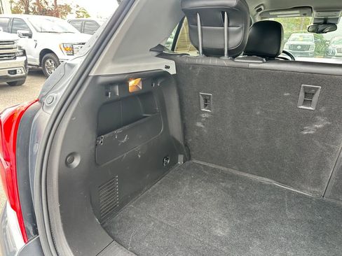 Used 2019 Chevrolet Trax LT w/ LT Convenience Package image 41