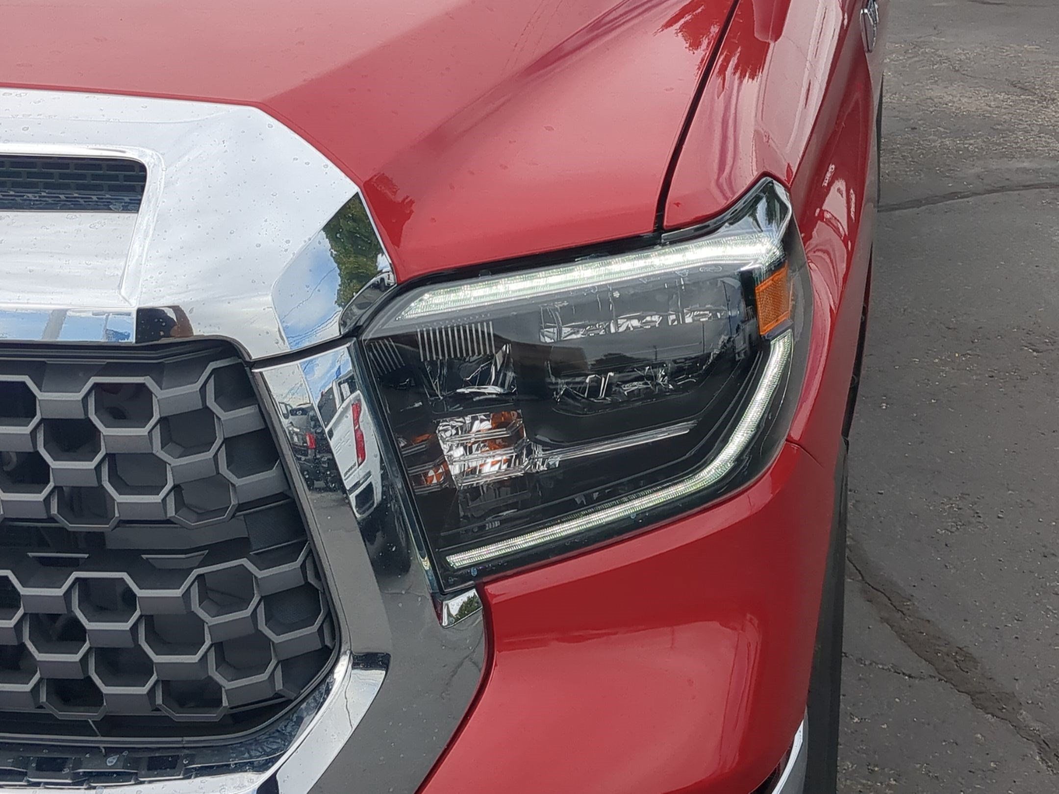 Used 2019 Toyota Tundra SR5 w/ TRD Off Road Package AWD/4WD image 12
