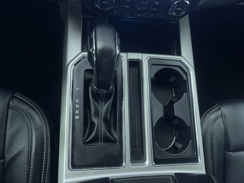 Used 2019 Ford F150 Lariat image 22
