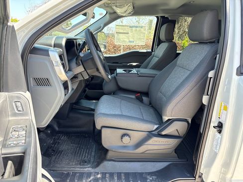 New 2026 Ford F350 XL w/ 360-Degree Camera Package image 28