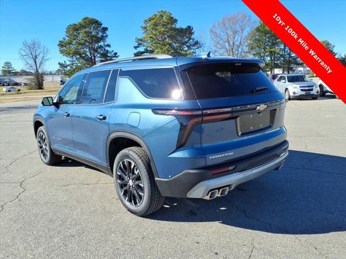 New 2026 Chevrolet Traverse LT w/ Sun and Wheel Package image 3