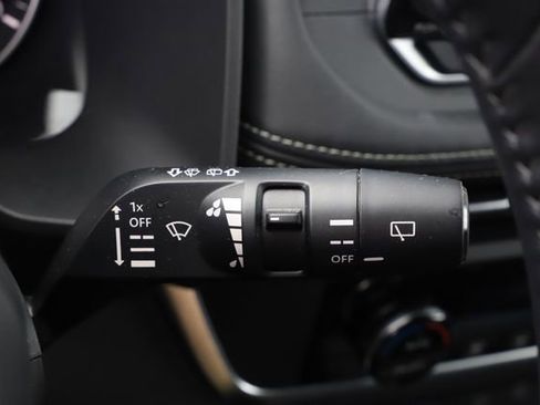 Used 2025 Nissan Rogue SV AWD/4WD image 35