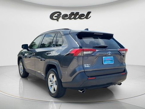 Used 2020 Toyota RAV4 XLE AWD/4WD image 7