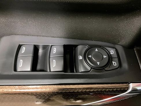 Used 2021 Chevrolet Silverado 1500 RST image 31