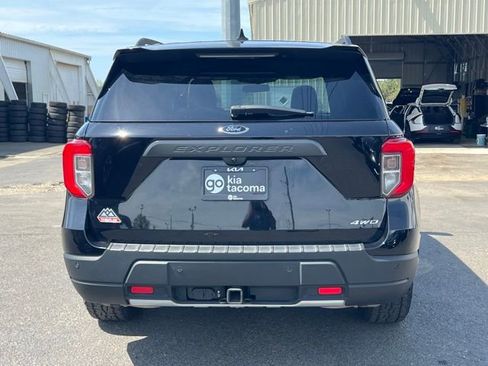 Used 2022 Ford Explorer Timberline w/ Timberline Technology Package AWD/4WD image 8
