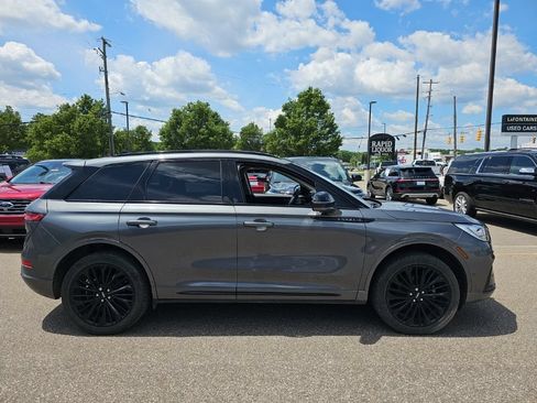 Used 2023 Lincoln Corsair Reserve w/ Equipment Group 202A AWD/4WD image 2