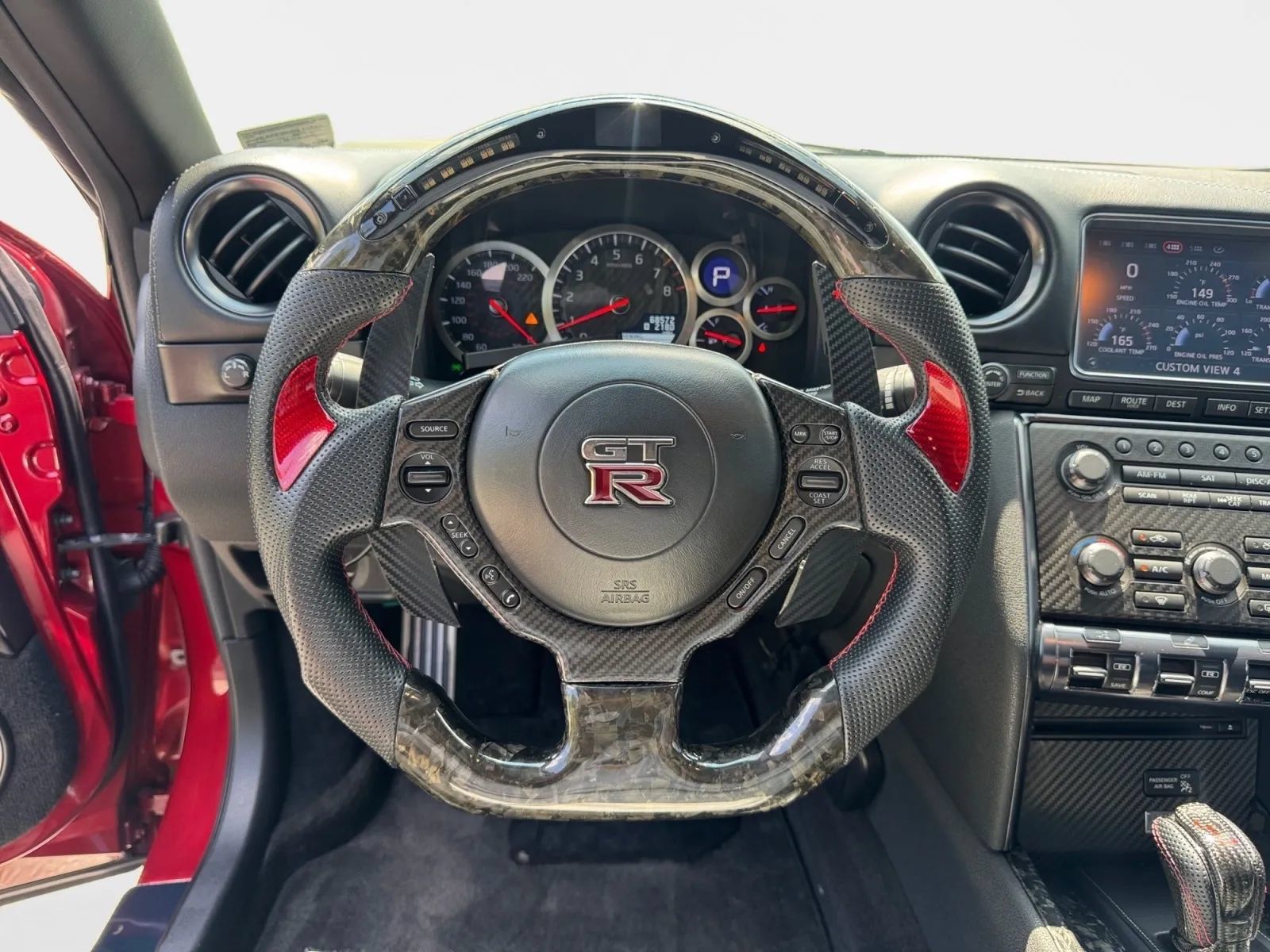 Used 2016 Nissan GT-R Premium AWD/4WD image 14