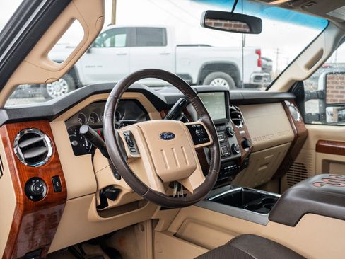 Used 2015 Ford F350 King Ranch image 15
