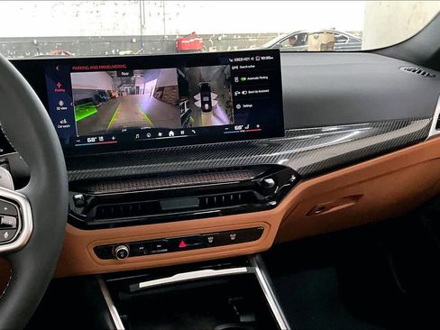 Used 2025 BMW M340i w/ Premium Package image 9