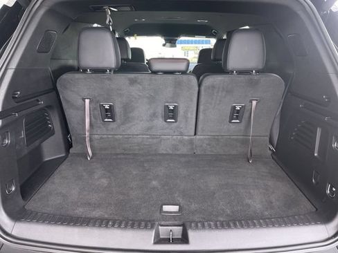Used 2025 Chevrolet Traverse Z71 AWD/4WD image 23