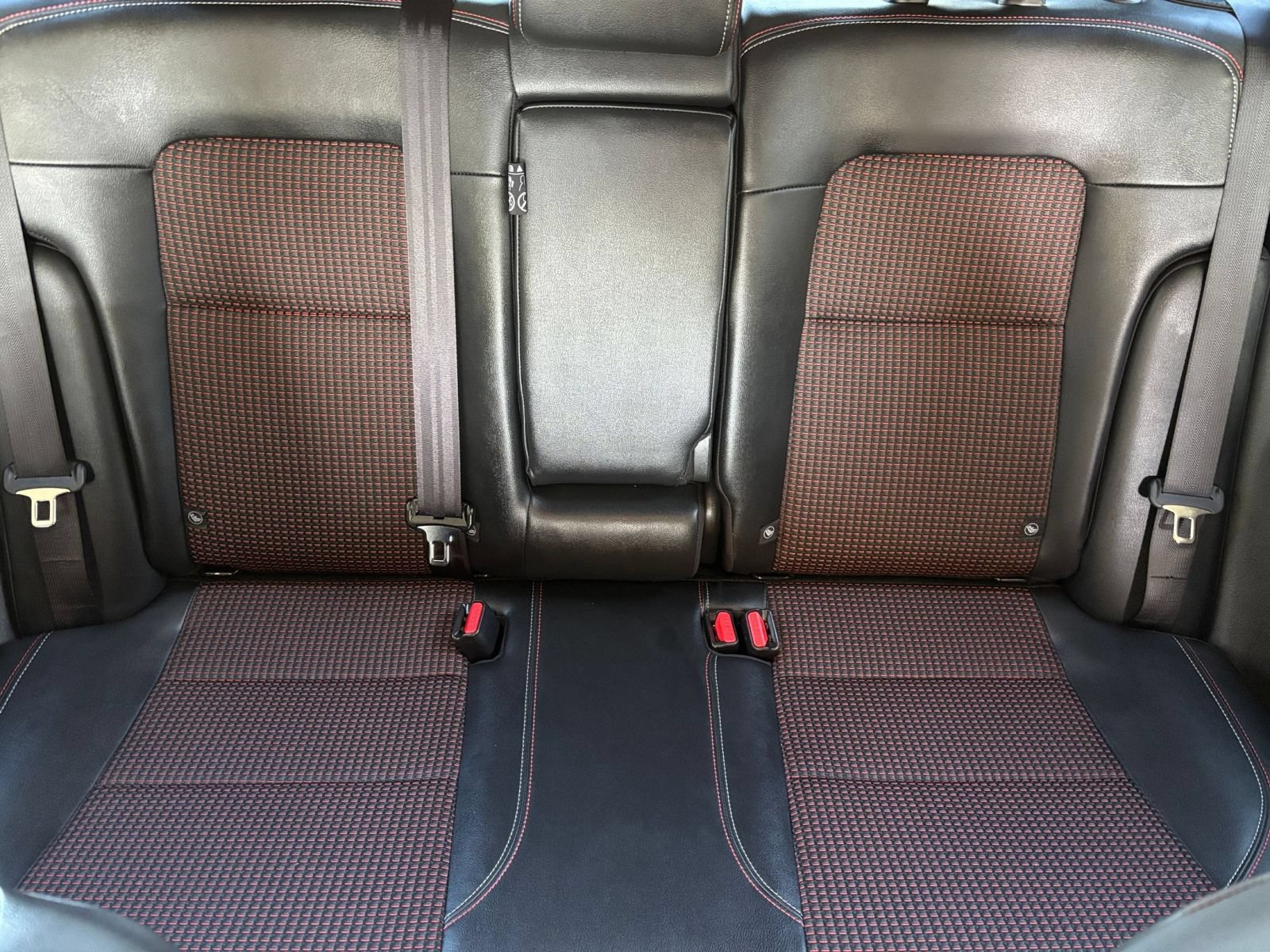 Used 2026 Nissan Kicks SR FWD image 36