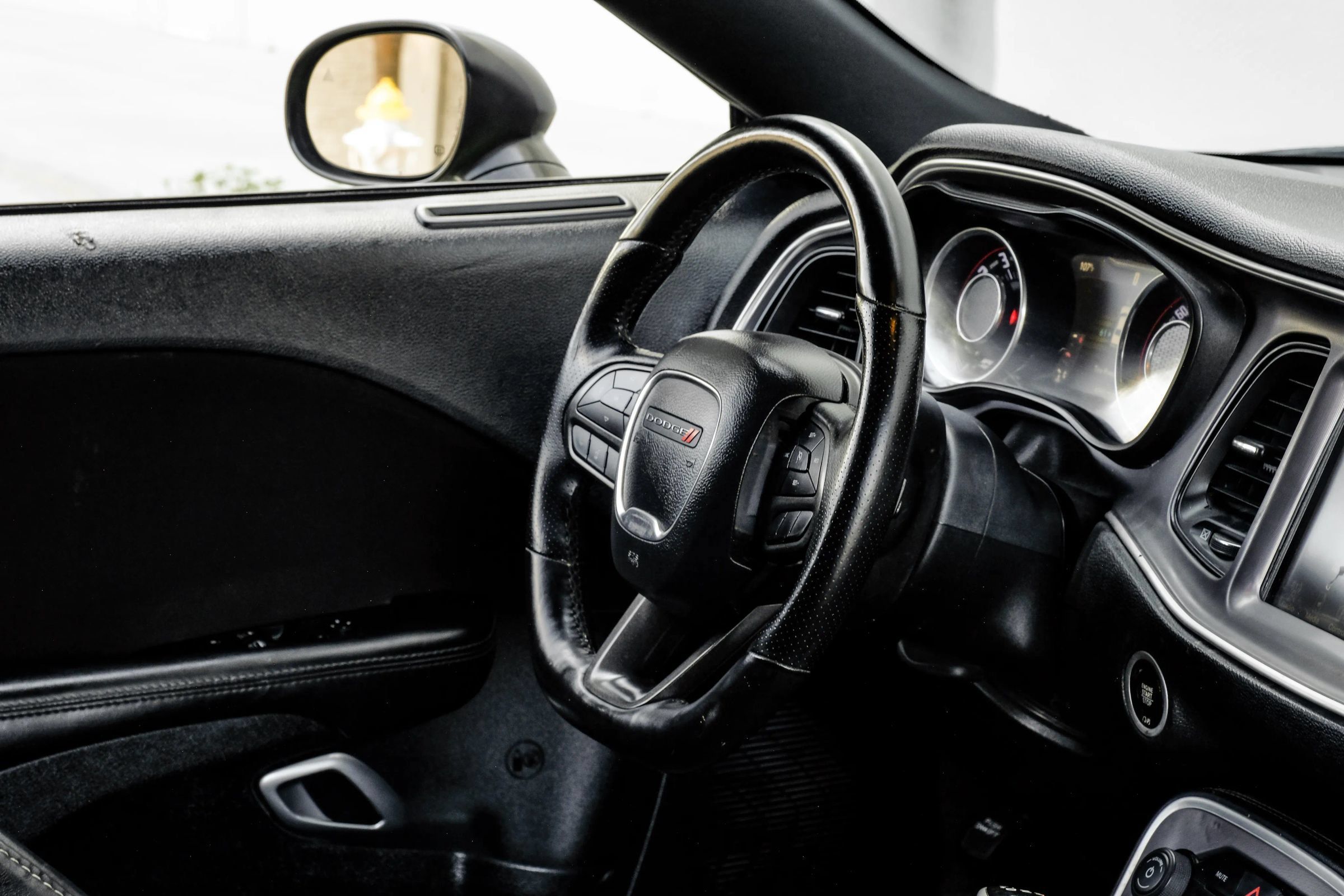 Used 2019 Dodge Challenger R/T RWD image 21