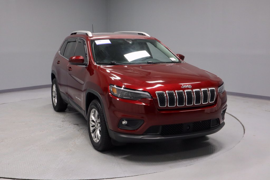 Used 2021 Jeep Cherokee Latitude Lux w/ Sun & Sound Group AWD/4WD image 1