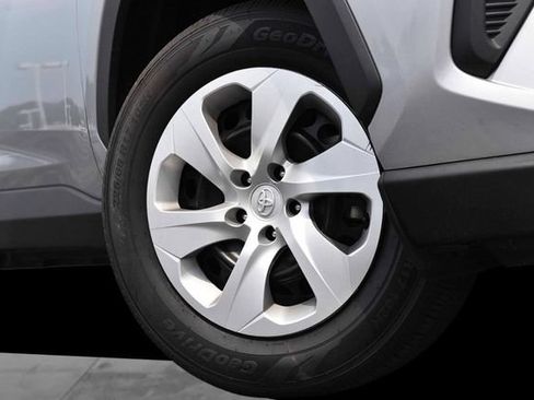 Used 2025 Toyota RAV4 LE FWD image 3