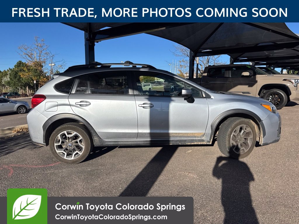 Used 2016 Subaru Crosstrek 2.0i Premium AWD/4WD image 2