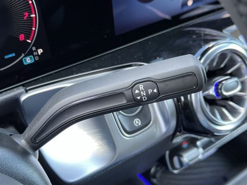 New 2026 Mercedes-Benz GLB 250 4MATIC image 20