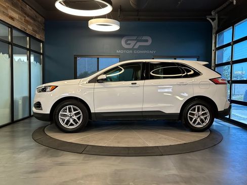 Used 2024 Ford Edge SEL AWD/4WD image 6