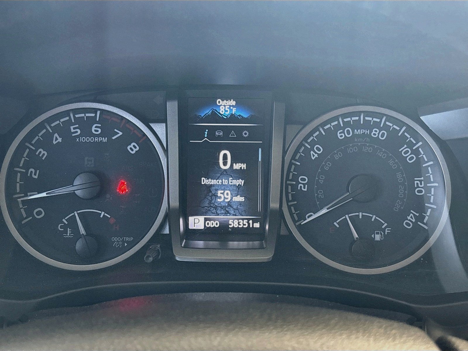 Used 2021 Toyota Tacoma SR5 RWD image 8