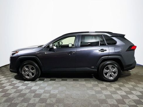 Certified 2025 Toyota RAV4 XLE AWD/4WD image 5