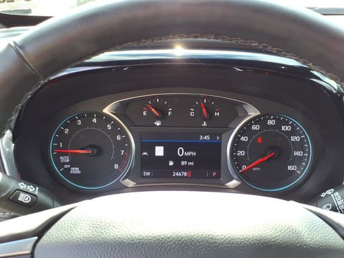 Certified 2023 Chevrolet Traverse LT w/ LT Premium Package AWD/4WD image 17