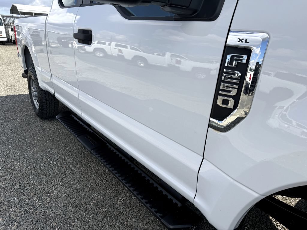 Used 2020 Ford F250 XL w/ Power Equipment Group AWD/4WD image 14