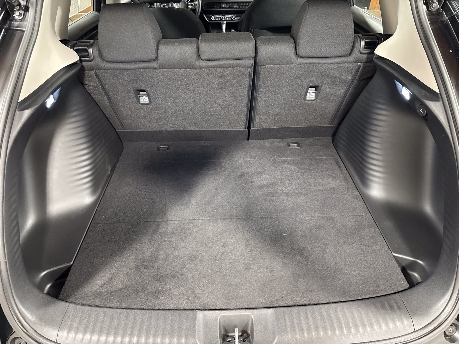 Certified 2024 Honda HR-V LX image 22