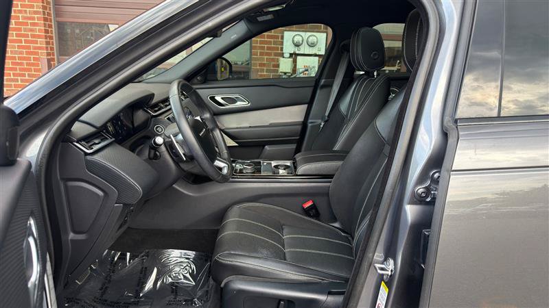Used 2018 Land Rover Range Rover Velar R-Dynamic SE AWD/4WD image 27