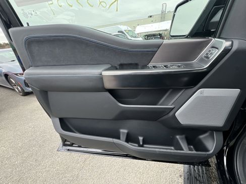 New 2025 Ford F150 Platinum w/ Equipment Group 702A High image 15