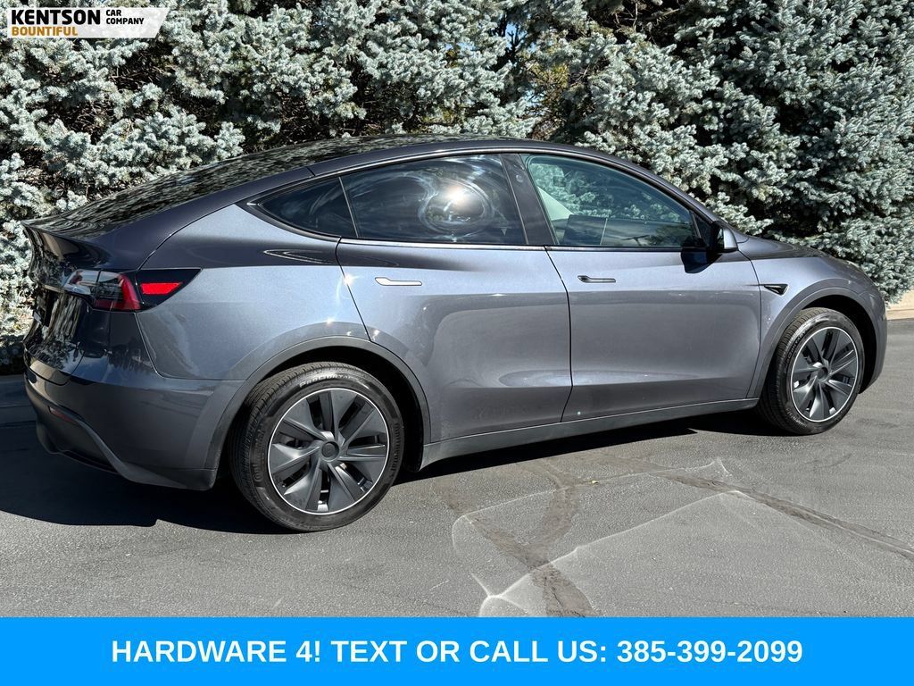 Used 2023 Tesla Model Y Long Range AWD/4WD image 9