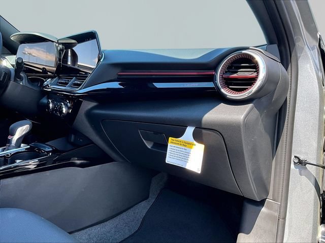 New 2026 Chevrolet Trax RS w/ Sunroof Package FWD image 27
