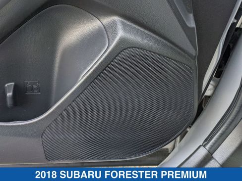 Used 2018 Subaru Forester 2.5i Premium image 14