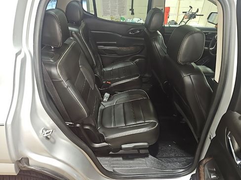 Used 2020 GMC Acadia Denali w/ Denali Ultimate Package image 31