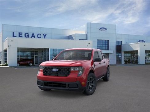 New 2026 Ford Maverick XLT FWD image 2