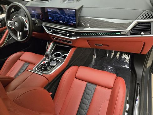 Used 2025 BMW X5 M Competition w/ Executive Package image 28