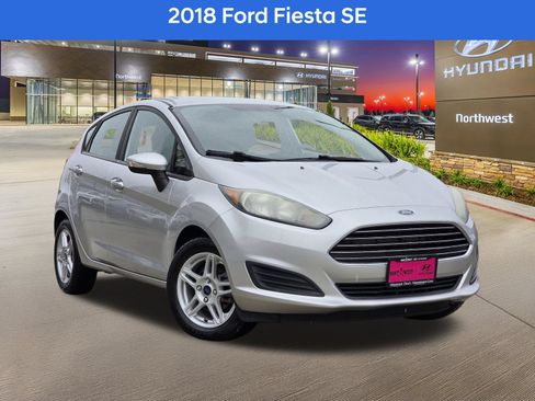 Used 2018 Ford Fiesta SE w/ Cold Weather Package FWD image 1