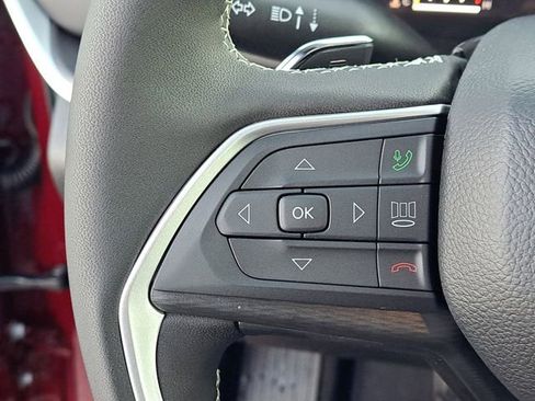 New 2025 Jeep Grand Cherokee L Altitude image 10